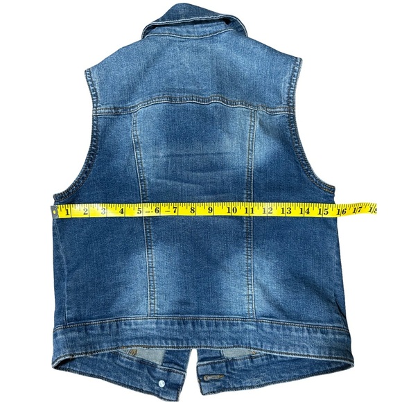 Mossimo Medium Denim Vest Women’s 98% Cotton - Picture 3 of 6
